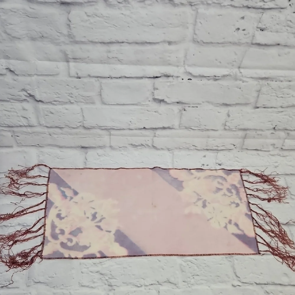 Elegant Pink and Cream Table Runner